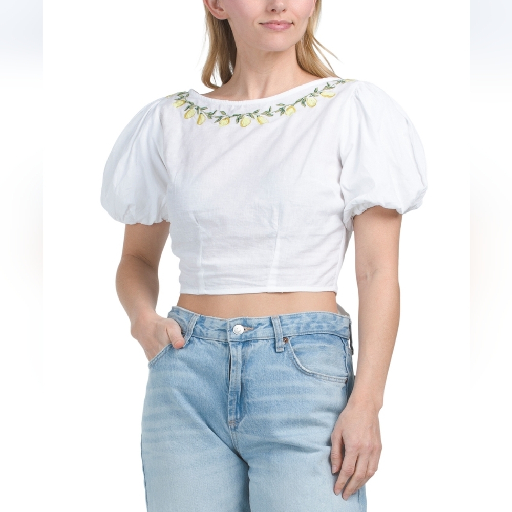 Us Together Puff Sleeve Lemon Embroidered Cropped Top